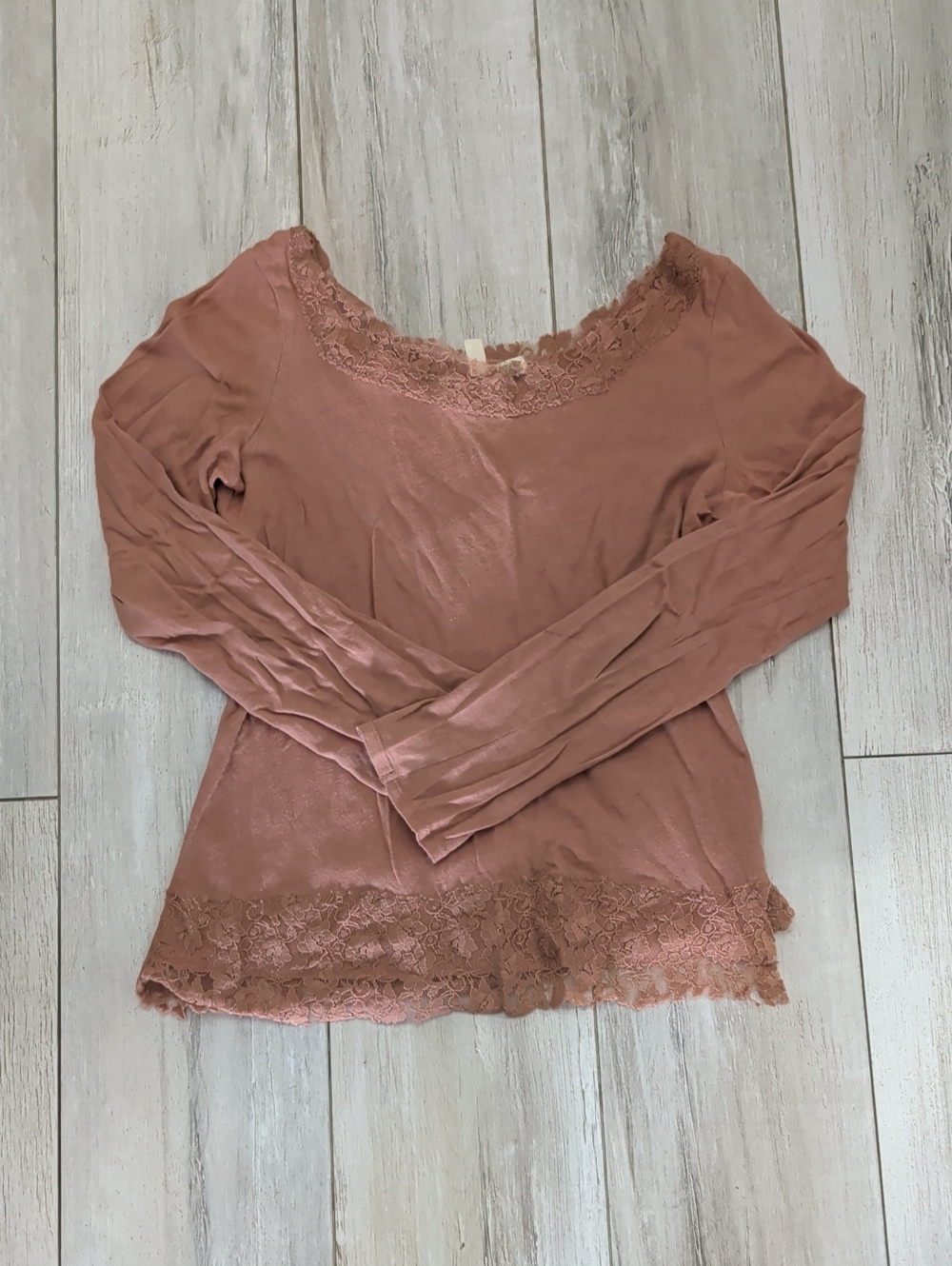 Women’s Lace Trim Long Sleeve Top - Dusty Rose